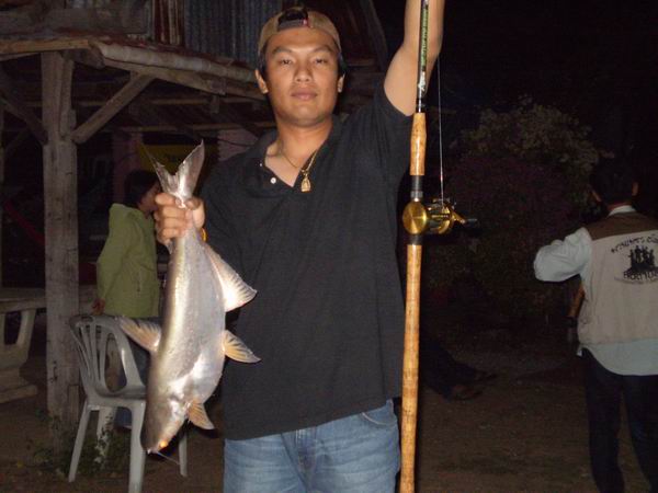 ขอปลาตัวสุดท้ายละกัน :grin: :grin: :grin: