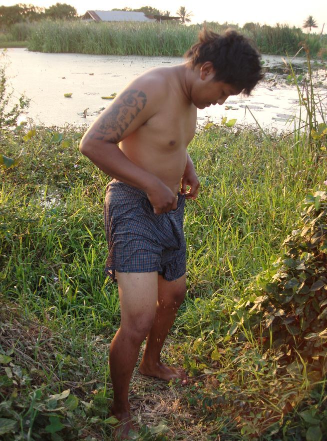 สำรวจมีปลิงเข้าไปอยู่อ่ะเปล่า :laughing: :laughing: :laughing: