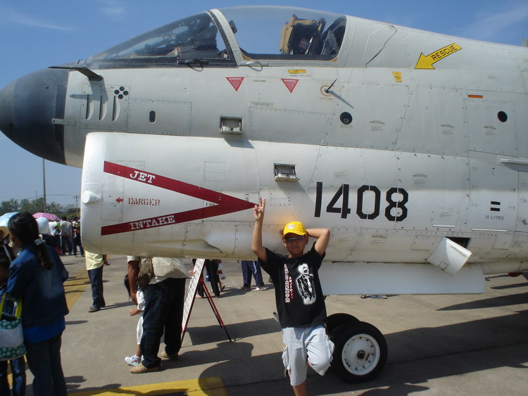 A7 CORSAIR บ.โจมตีระยะใกลครับ   :cheer: