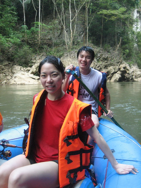 พาย พาย พาย เรือน้อย ลอยไปตาม(ทวน)น้ำใส เฮ้อๆๆๆ 

หวัดดีครับน้า burnnuy    :grin: