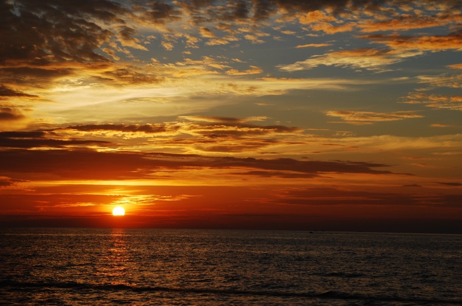 น้าจิน nay_jino อีกคนครับ Nikon D 80 ภาพนี้ก็ฝีมือน้าเขาครับ ผมจินตนาการไม่ถึงครับลุงกาทิ ลุงกาทิไม่