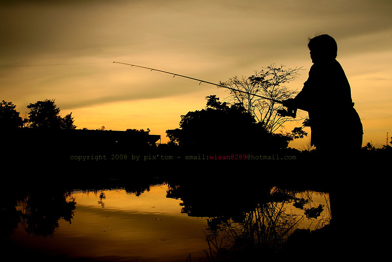 ผมใช้เพราะอยากเก็บภาพถ่ายสวยๆ.... เวลาไปตกปลาครับ  :grin: :grin: :grin: