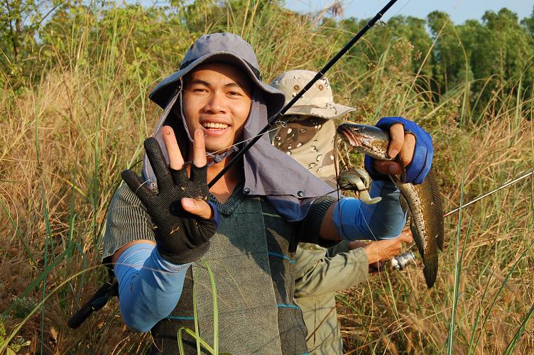ตัวที่ 4 แล้วววววว  :laughing: :laughing: :laughing: