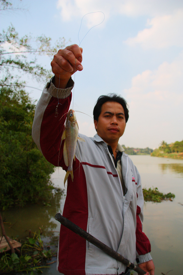 สวัสดีครับ น้าRAT-A-TAT ....น้าโอ๊ต รักจะบี้ เอฟเอ
 :grin: :grin:
--------------------------------