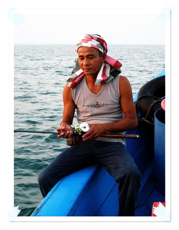 ประกอบอุปกรณ์ระหว่างเรือวิ่ง.........
