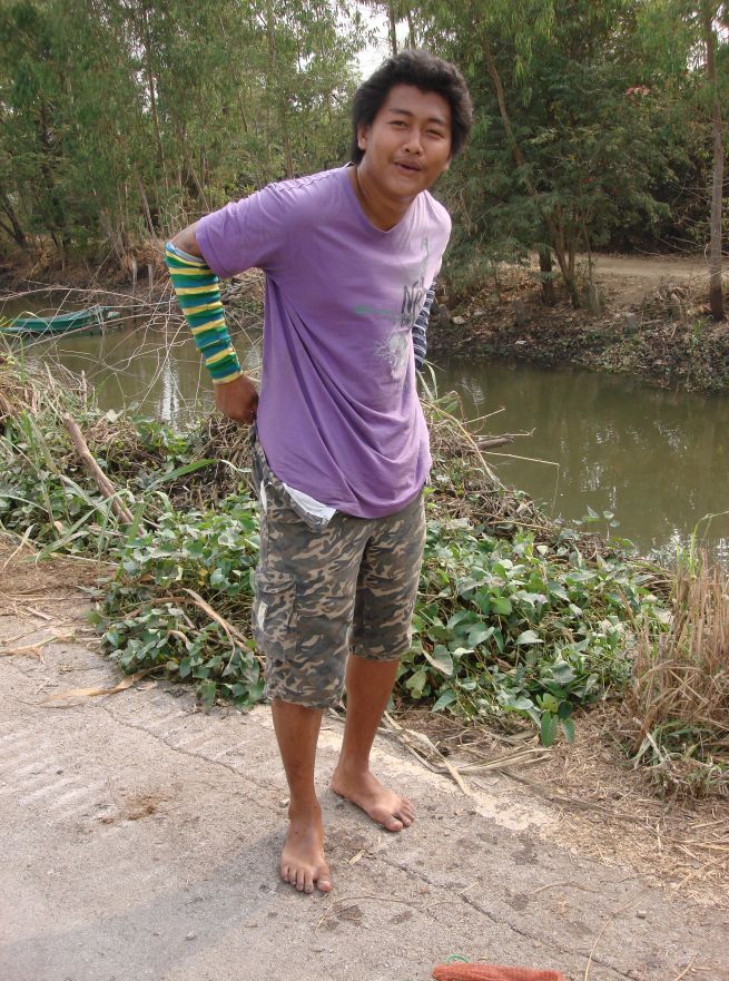 อายจัง :laughing: :laughing: :laughing:เอ้ารีบใส่เข้าแล้วลุยต่อ :grin:

สวัสดีครับน้าศิษย์ตำแหลก ข