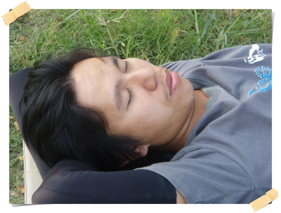 หลับหรือสลบเนี่ยไม่น่าชวนมาแต่เช้าเลยเฮ้อ :cry:
หวัดดีครับน้าaitkrab :blush:
หวัดดีครับน้ามุซาซิ อ