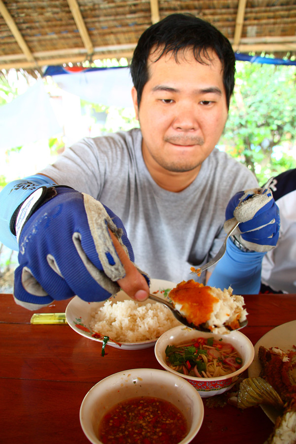อารายเจ้าปอนด์.....อิอิ..
 :grin: :grin:
------------------------------------------------

ป๊าดด