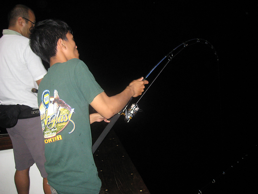 น้องวัฒน์  ก็โดนเหมือนกัน..