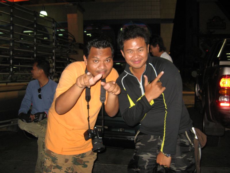 น้าปอง (PROPONG) ขอหล่อหน่อยครับ :cool: :cool: :cool: :cool: :cool: :cool:
