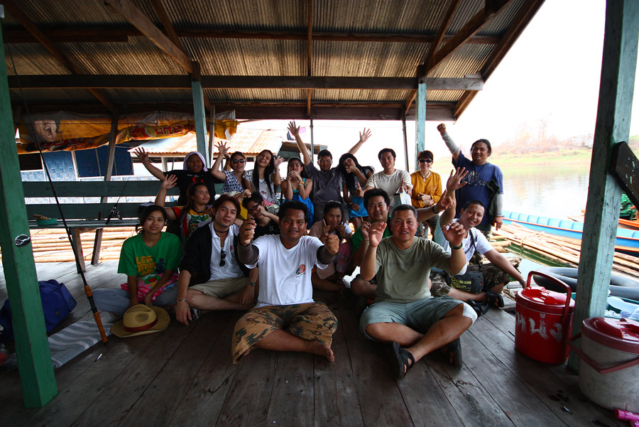 สวัสดีครับ น้ามูซาชิ....น้ามัจฉานุ...น้าaodji ...น้าokumura11 
 :smile: :smile:
------------------