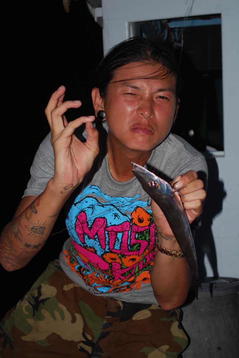 กำ.......ถึงว่า.......มะตึ้กมะตั๊กเรย.................. :sad: :sad: :sad: