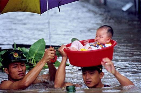 ถ้าคิดว่าคุณยังไม่มีความสุข ลองดูคนพวกนี้