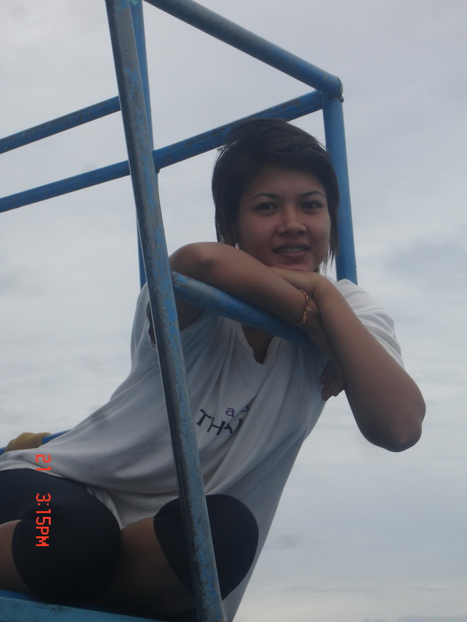 น้องเอ๋แฟนไต๋ไปให้กำลังใจด้วย :love:
