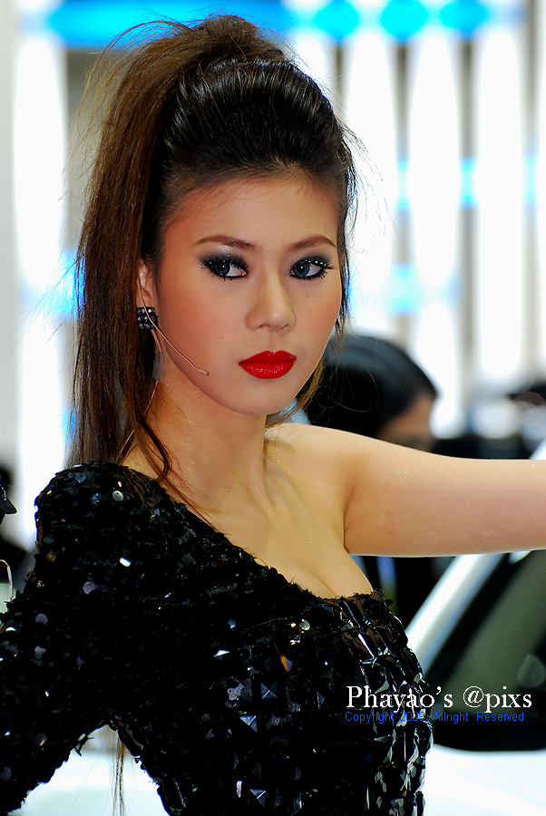 น้าแต่งเองหรือเปล่า :laughing: :laughing: :laughing: