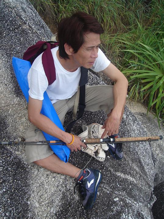 ถึงจุดพัก...
นายท่าน...สะมีโก้ขอพักเหนื่อยก่อน... :laughing: