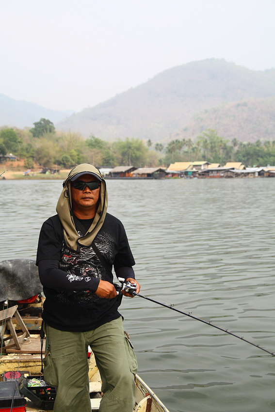 ยังไม่ทันออกเรือน้านัทก็ตีเหยื่อเล่นซะงั้นนนนนนนน