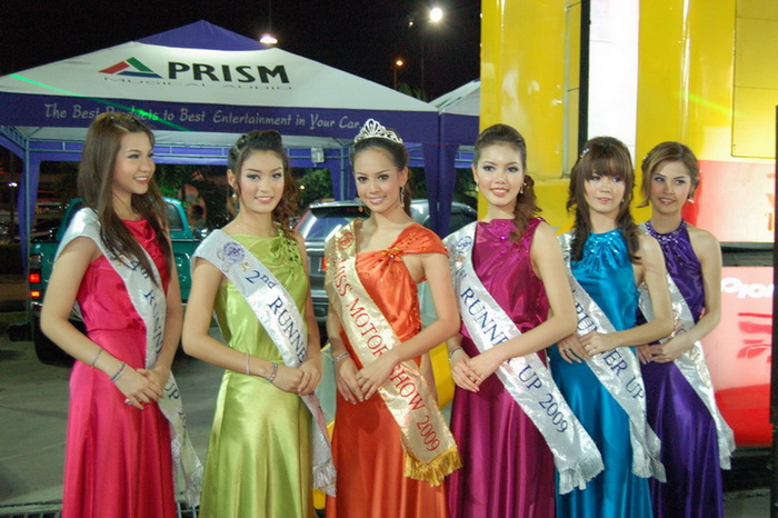 เหล่า Miss Motor Show  :love: :love: