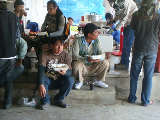 กินดี จริงๆครับ ช่วงนี้   :umh: :laughing: :laughing: :laughing: