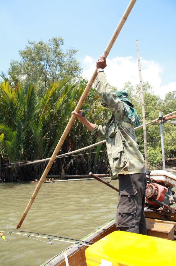 ปักหลักเพื่อใช้ผูกเรือ