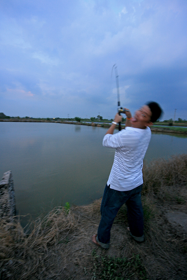 
น้าหนุ่ม โดนเข้ามั่งแล้ว

วิ่งออกอย่างเดียวเลย

 :grin: