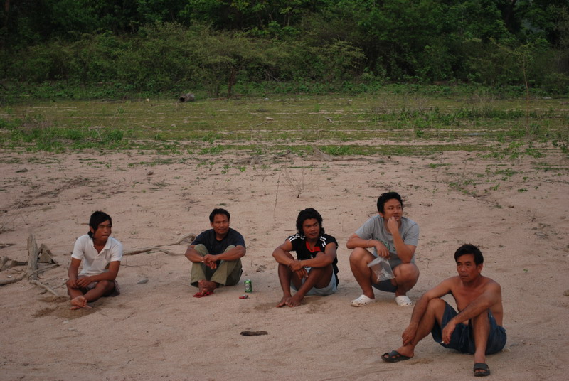  :cheer: :cheer:คืนที่2..หาชายหาดนอนแค้มป์ปิ้ง