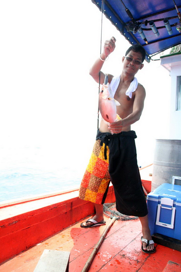 น้องไฝตัวขนาดกำลังนึ่ง  :umh: :umh: :cheer: