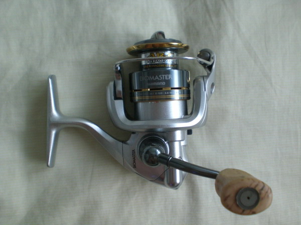 ผลการเทสเจ้า Shimano Biomaster C2000  จากคะแนนเต็ม 5
-ความลื่น ให้ 4.5 หมุนได้ลื่นมือดี นุ่มนวลตามแ