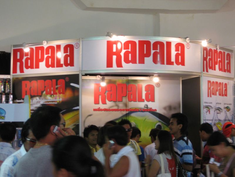 บู๊ทของ RAPALA ครับ คนตรึม :laughing: :laughing: :laughing: