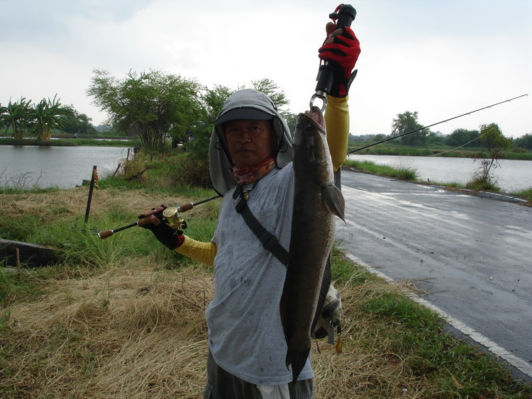 น้าช้างเดินมาใกล้ๆ เลยให้ถ่ายสักภาพ :grin: