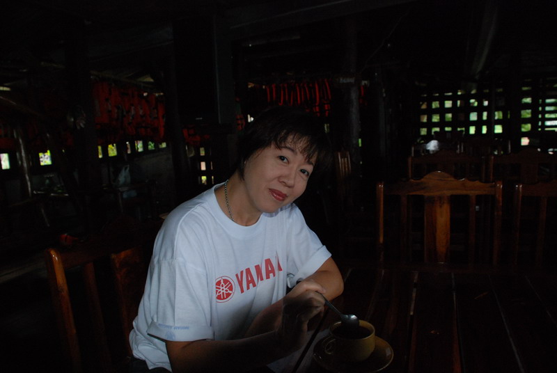  :grin:นึกว่าตัวเองอายุยี่สิบกว่ามั้ง :laughing: