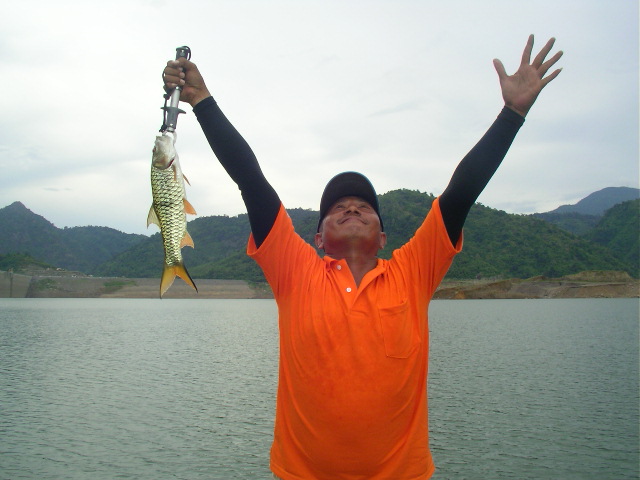 พอได้แล้ว ก็ขอยืมท่า น้าต้อม มาใช้ซ