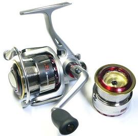 TD-Z 2506C Type R+
Gear Ratio 4.9:1  	
Weight 6.6oz  
Spool comes with a  spare spool
Ball Beari