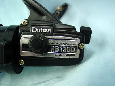 ผมเริ่มตกรอกครั้งแรกปี 2522 ครับ รอกที่ประทับใจก็คงเป็น Daiwa RB. นี่แหละครับ กับสปิ๋วอย่าง Shimano 