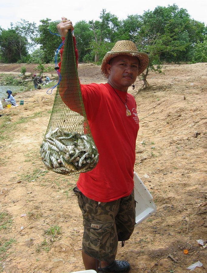 ลุงเชาว์ขอยกครับ
 :laughing: :laughing: :laughing: