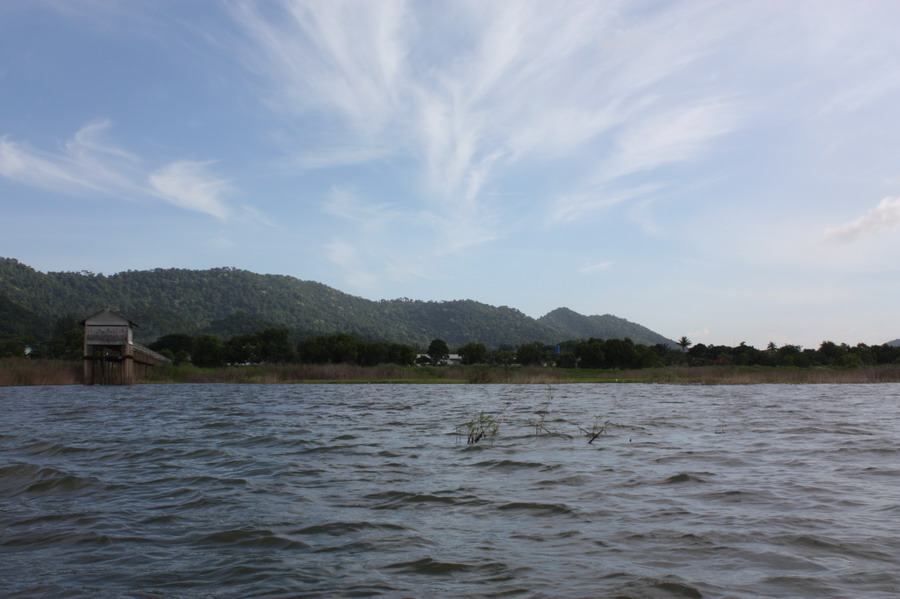 แล้วก็สั่งไต๋จิตร พอกลับ ได้แล้ว  :grin: