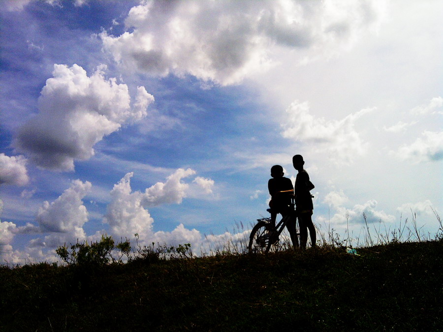 ชุดนี้ลาดตระเวณจักรยาน   :cheer: :cheer: