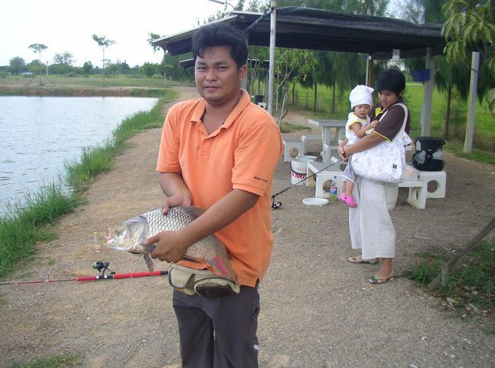 ตาคนเนี่ยเป็นคนจัดการสั่งอุ้มผมมาคับ  :grin: :grin: :grin: :grin: