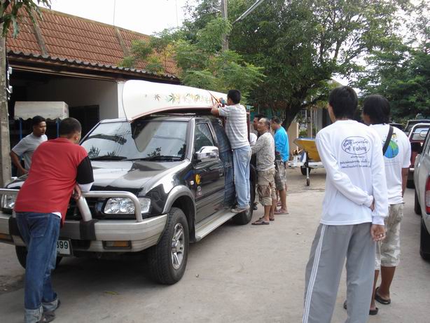 รวมตัวกันเช้าวันที่13ที่บ้านลุงแอ๊ดดี้ขนของพร้อมแผนการเดินทาง