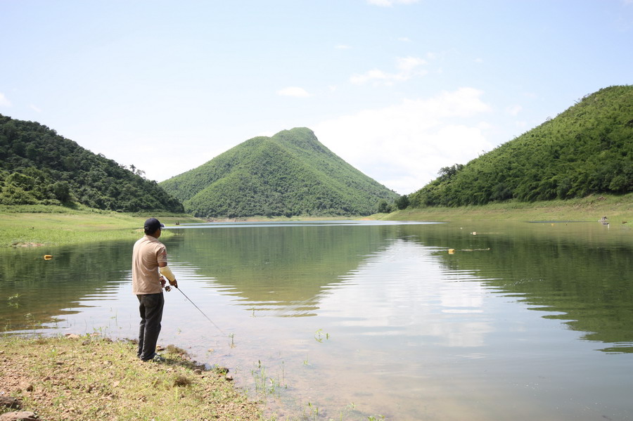 ตีบนเรือไม่ กัด ลองบนฝั่งบ้าง  :grin: :grin: :grin: