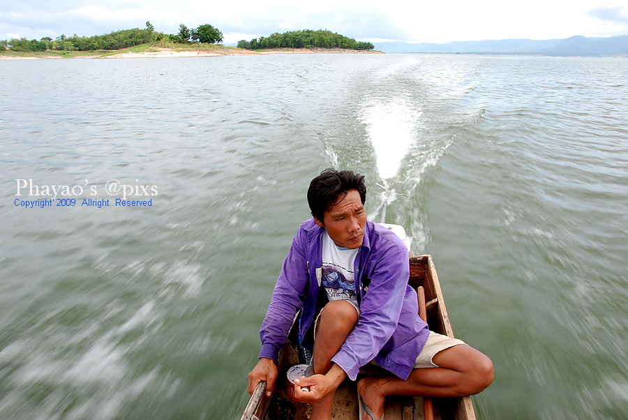 

ไต๋พัน  พิการขาขาด  เอิ้ก...........กกก    :laughing: :laughing: :laughing: :laughing: :laughing