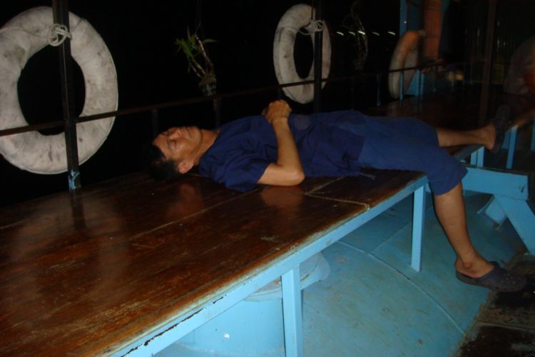 ส่วนลุงชัย.........เมารถครับ พลขับซิ่งไป