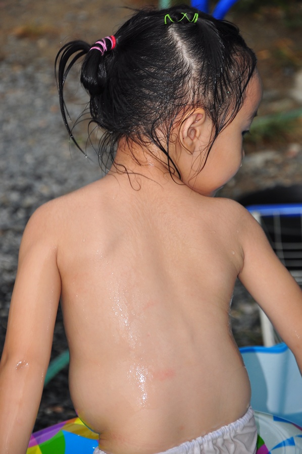 คนเล็กยังไม่หมดแรงยังเล่นต่ออีกหน่อย เอาให้เต็มที่เลยลูก :grin: :grin: :grin: