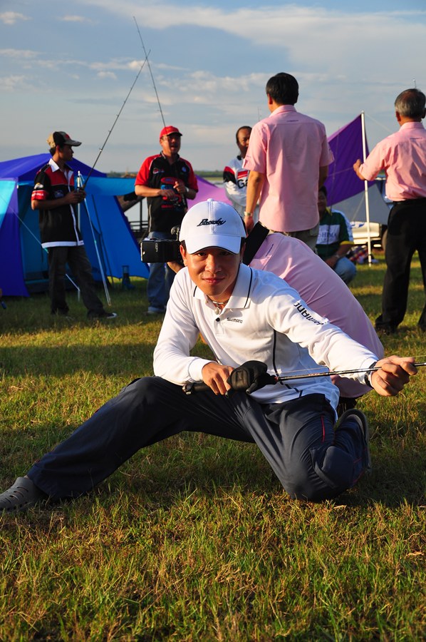 เอาไปอีกหนึ่งหล่อ :grin: