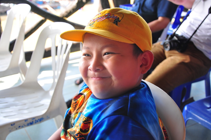 ไม่รู้แม่เค้าไปเกาถูกจุดไหนเข้า สีหน้าถึงเป็นแบบนี้คร้าบบบบบ :laughing: :laughing: :laughing: