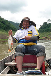 แหม..............มีรูปโชว์เป็นหลักฐานด้วยนะตะ.............เอง :grin: