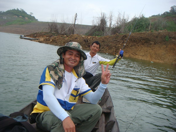 ส่วนลำของผม   มีแต่รวม ชรา ครับ  :laughing: :laughing: :laughing: