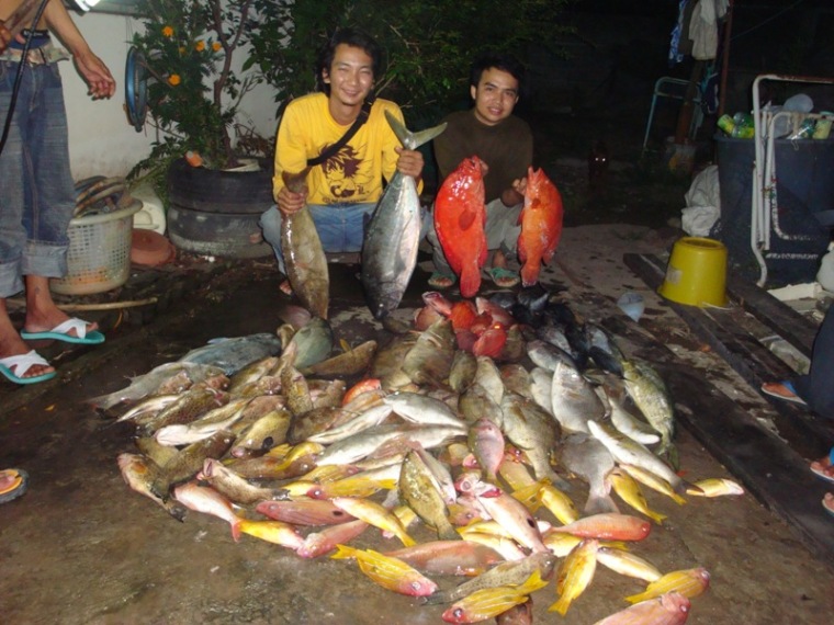 สุดท้ายท้ายสุดด้วยภาพนี้ครับ

 :cheer: :cheer: :cheer: :cheer: :cheer: :cheer: