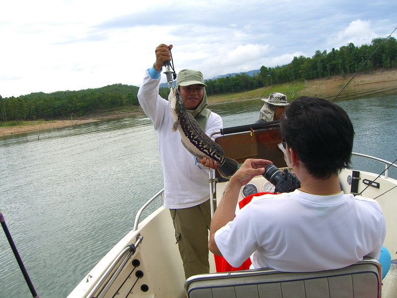      ภาพการถ่ายทำ...
   