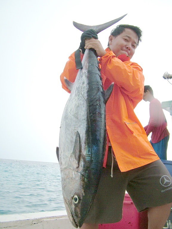 เอ้้า  ..........อึ๊บ............... :grin: